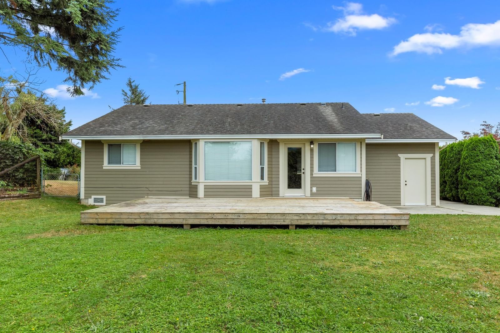 Listing Image 27