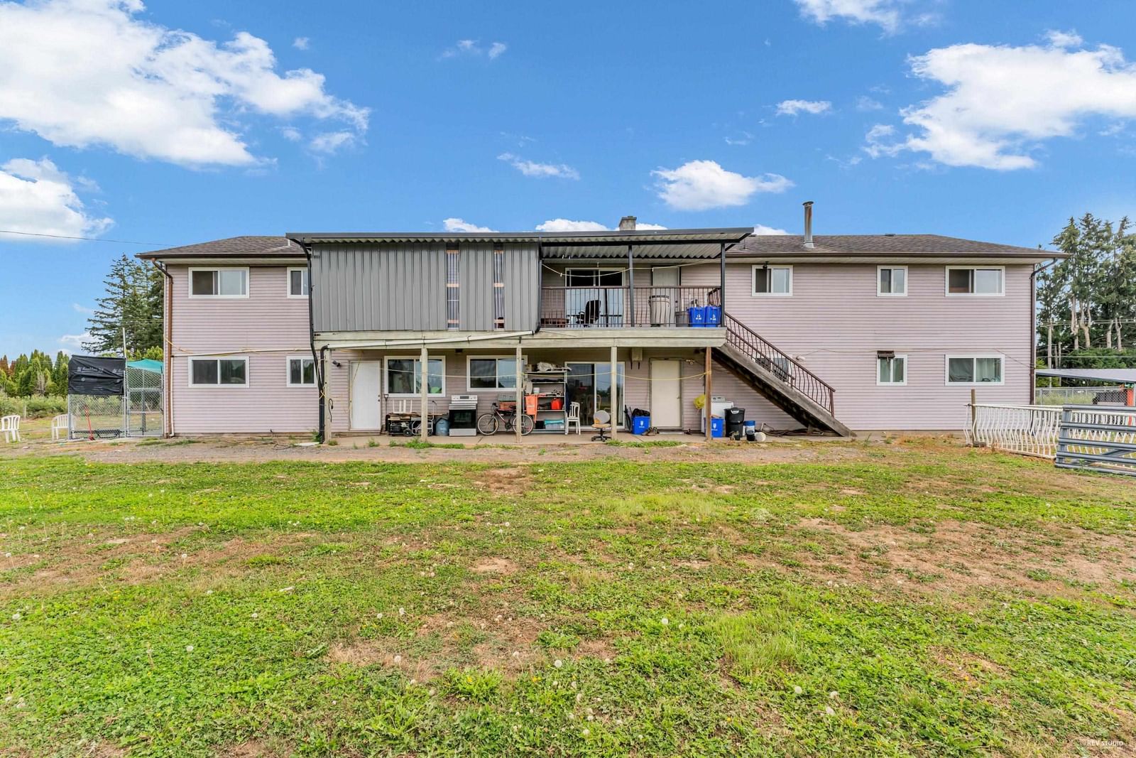 Listing Image 6
