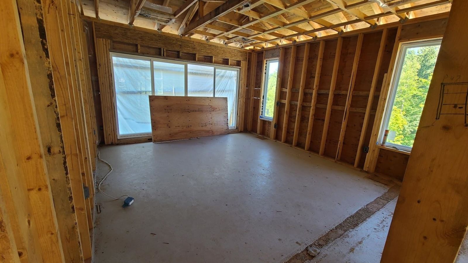 Listing Image 17