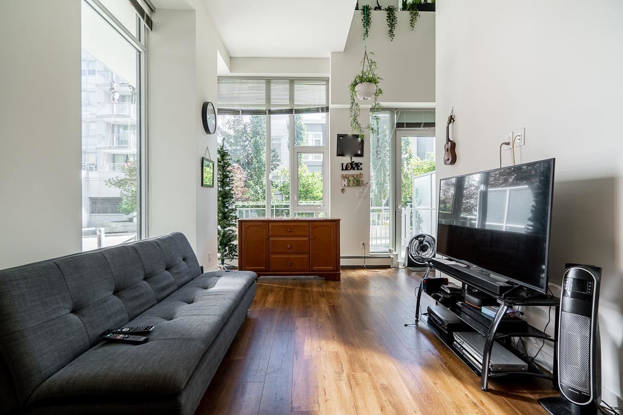 Listing Image 11