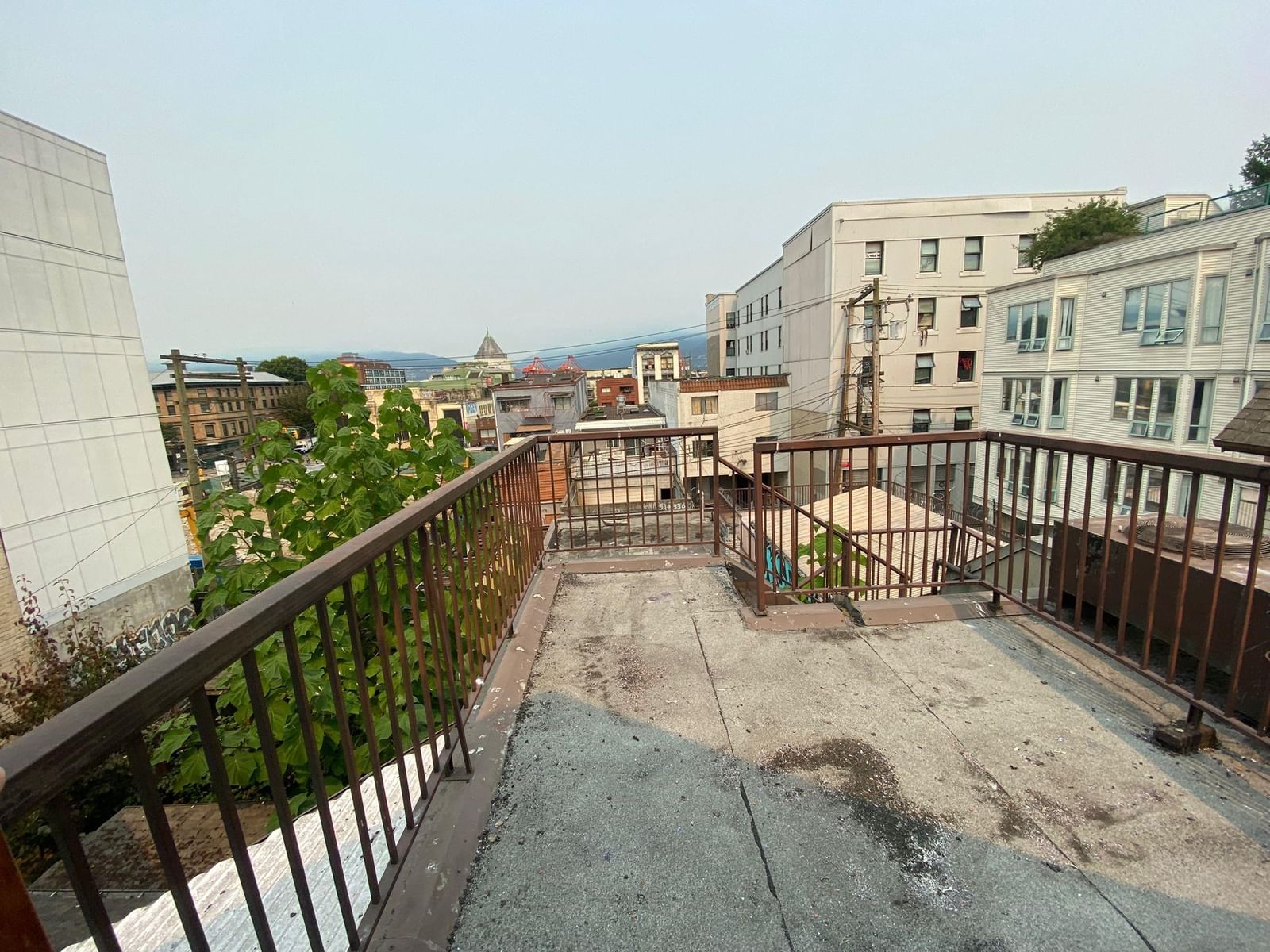 Listing Image 16