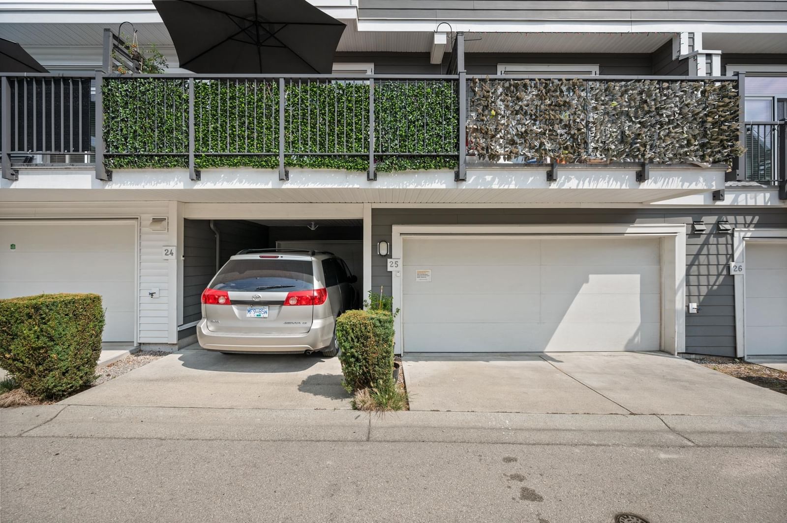 Listing Image 27
