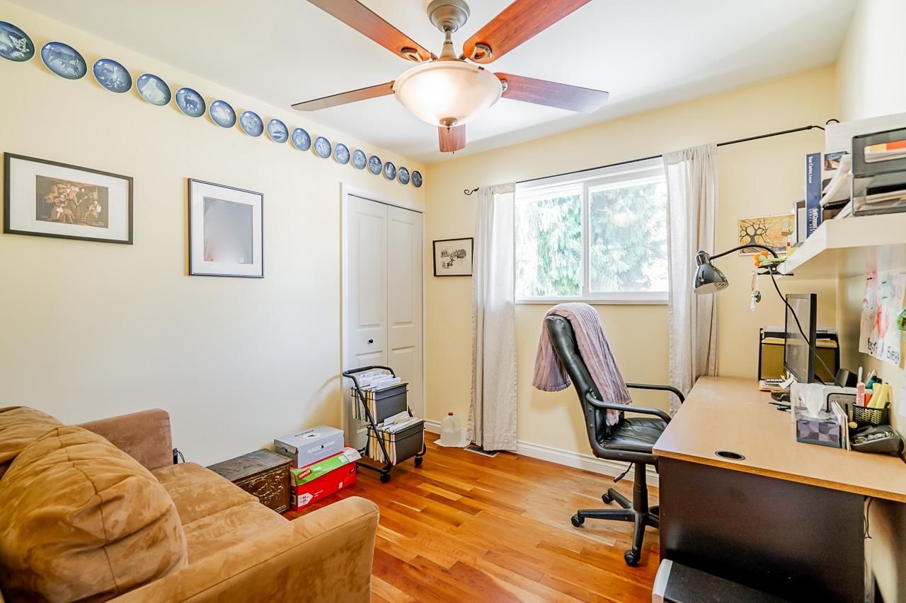 Listing Image 18