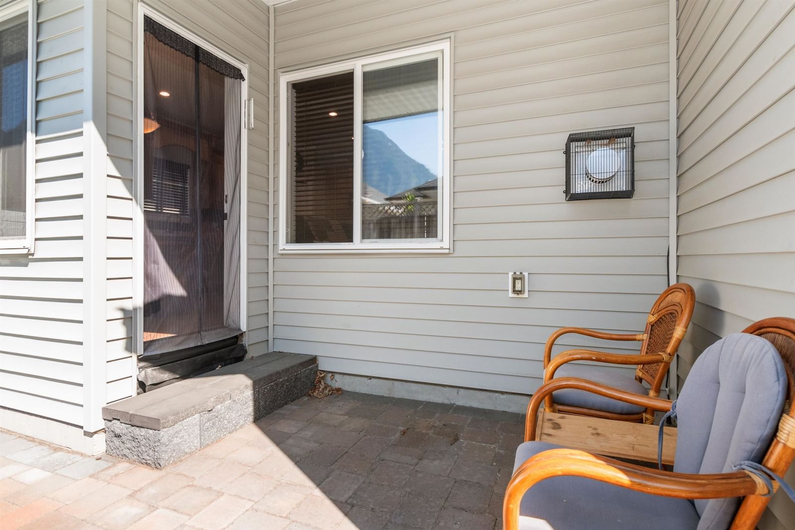 Listing Image 25