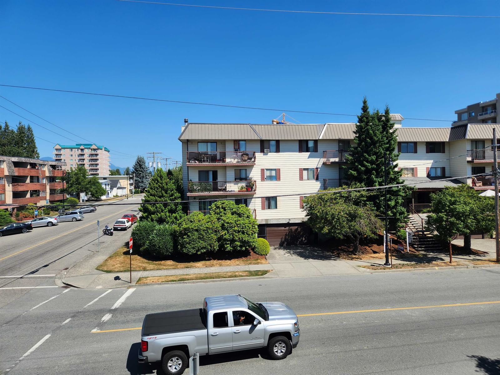 Listing Image 14