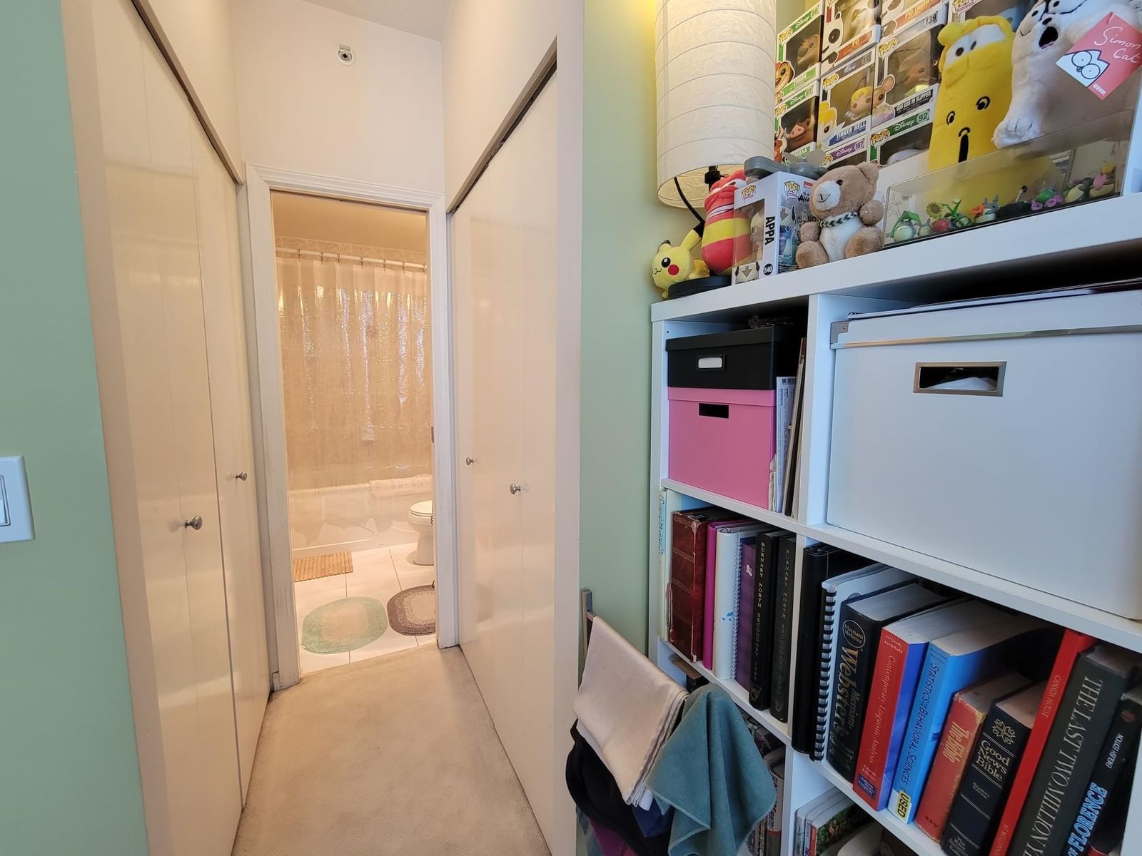 Listing Image 12