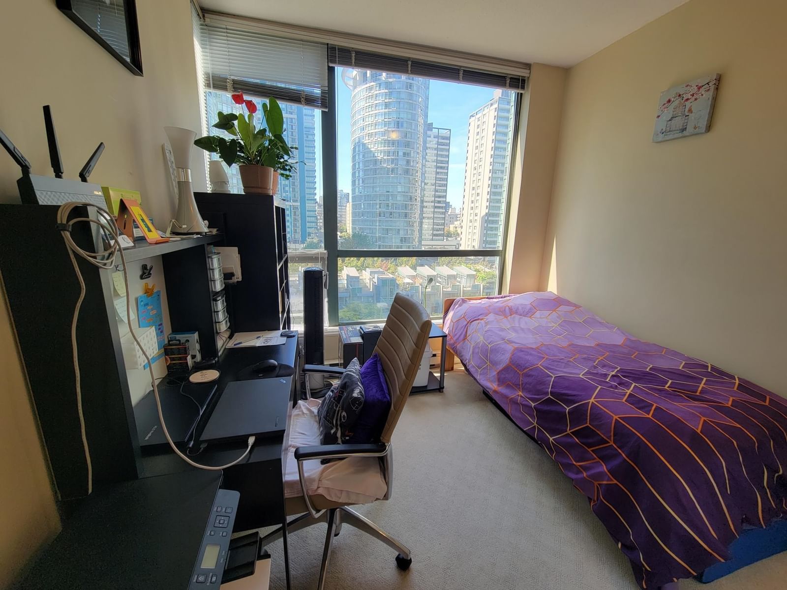 Listing Image 18