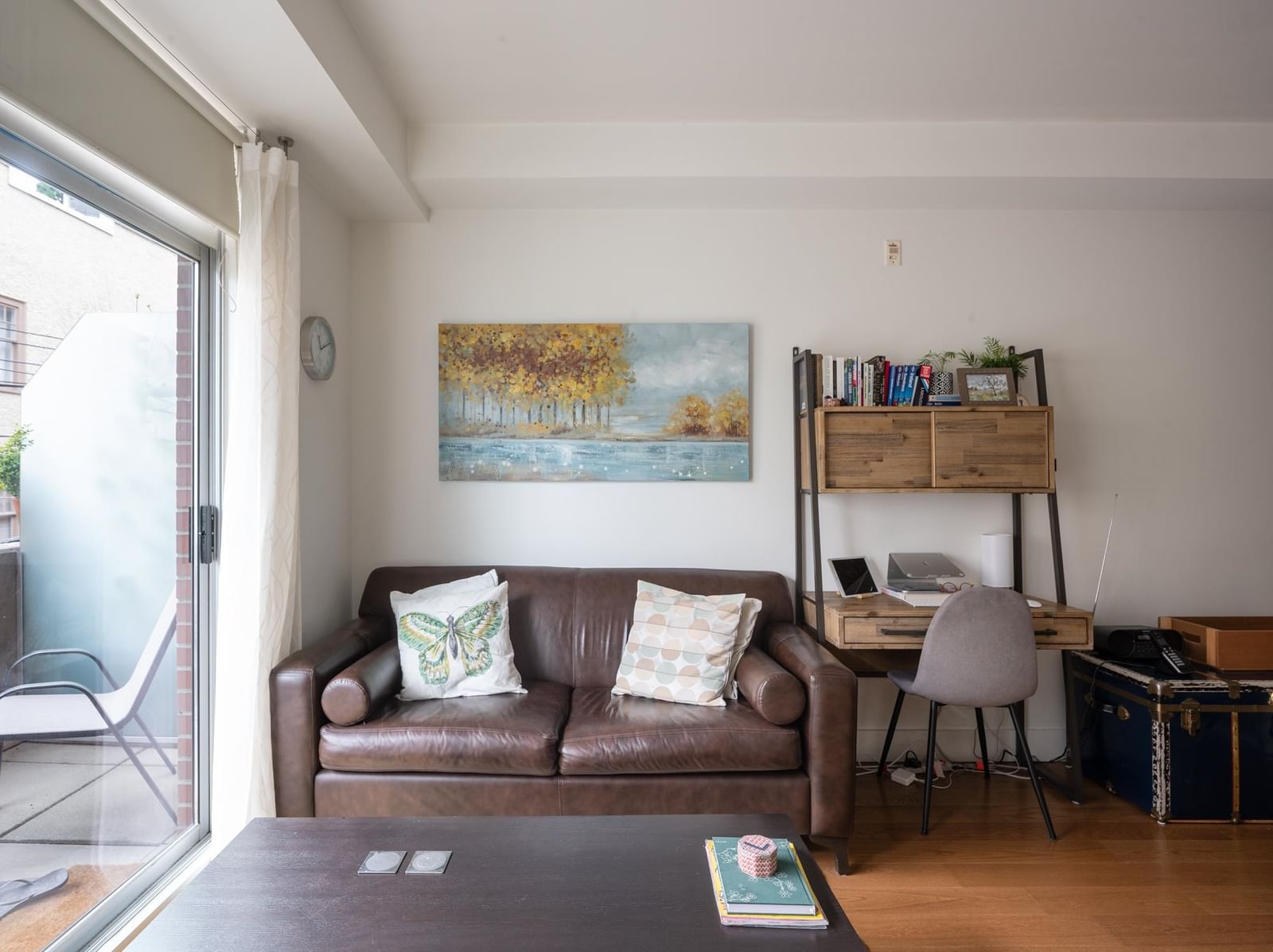 Listing Image 16