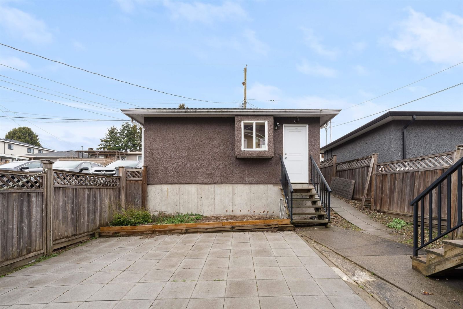Listing Image 27
