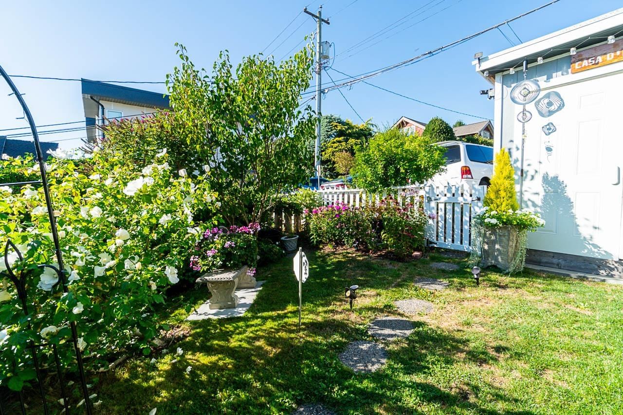 Listing Image 16