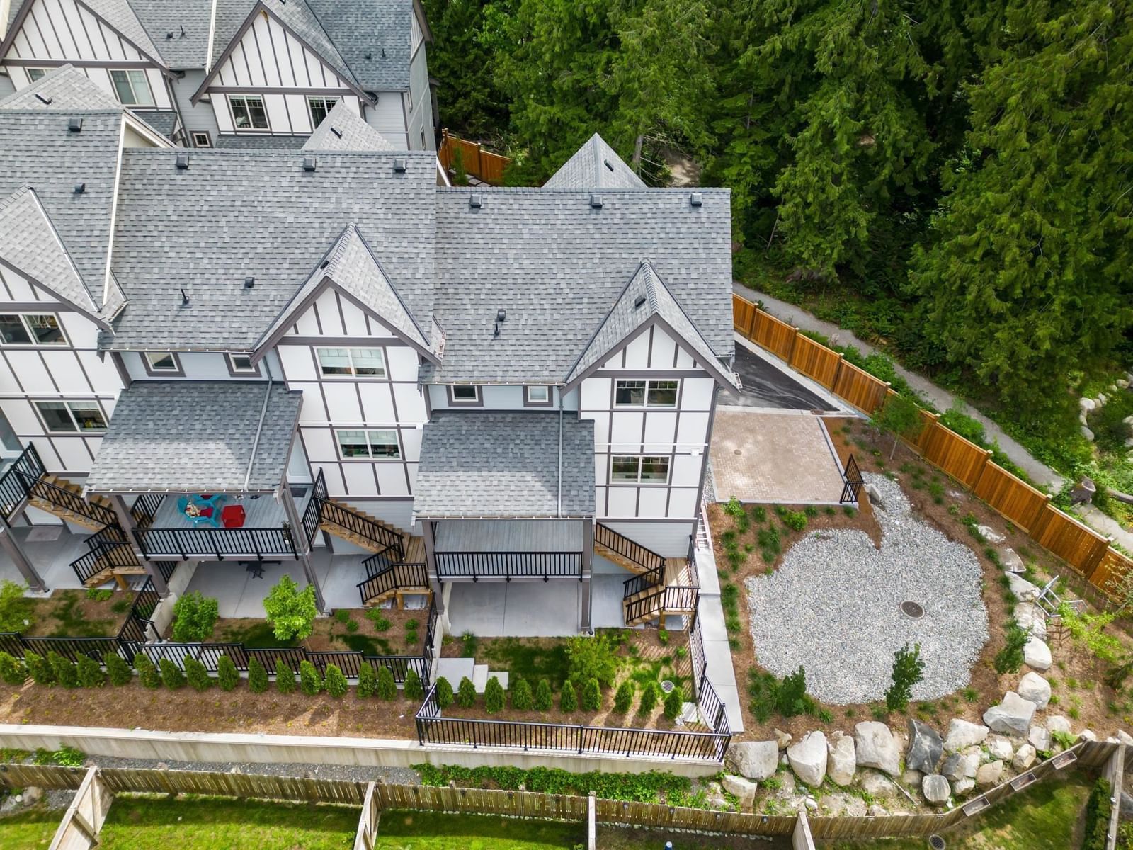 Listing Image 27