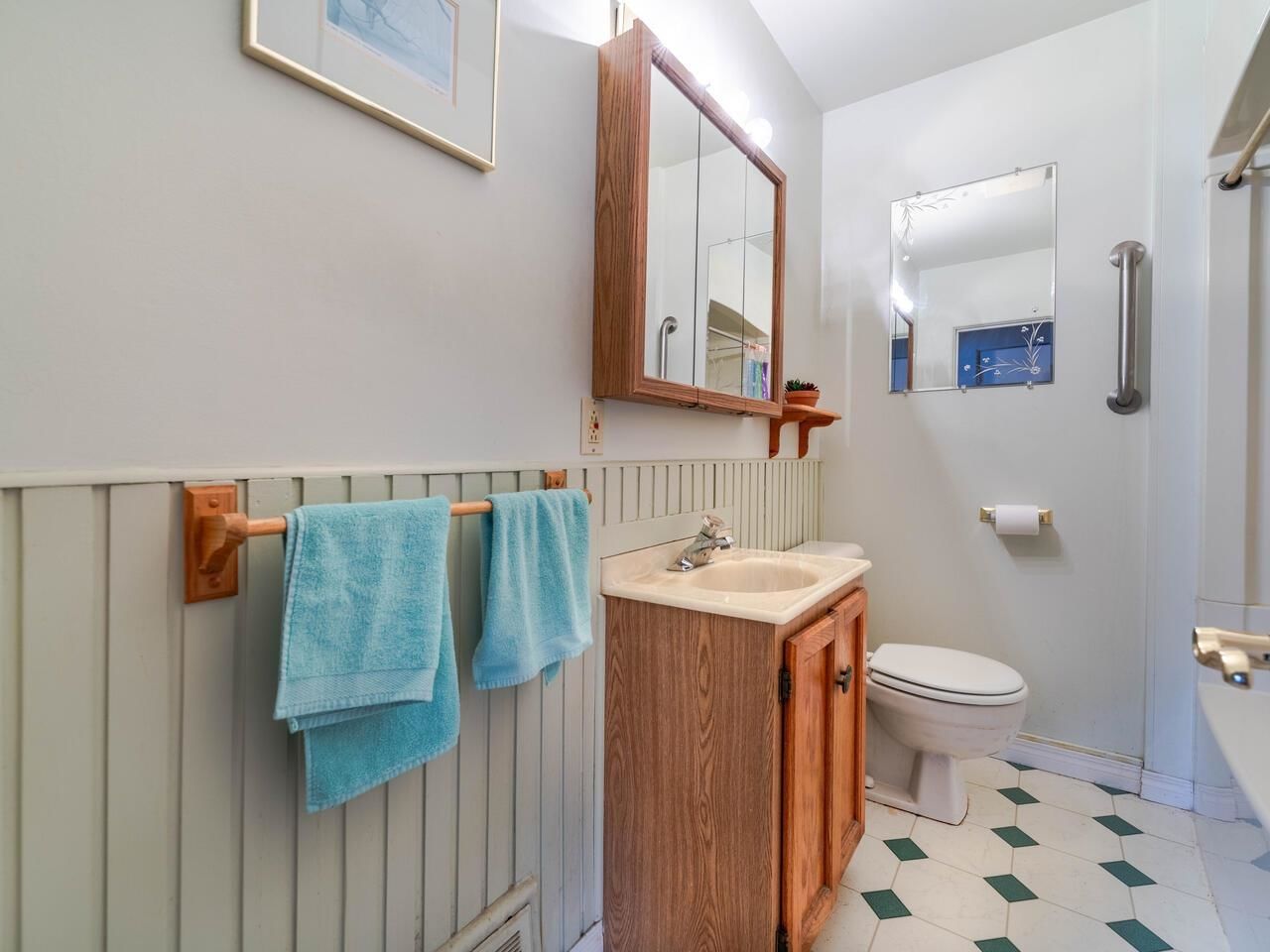 Listing Image 13