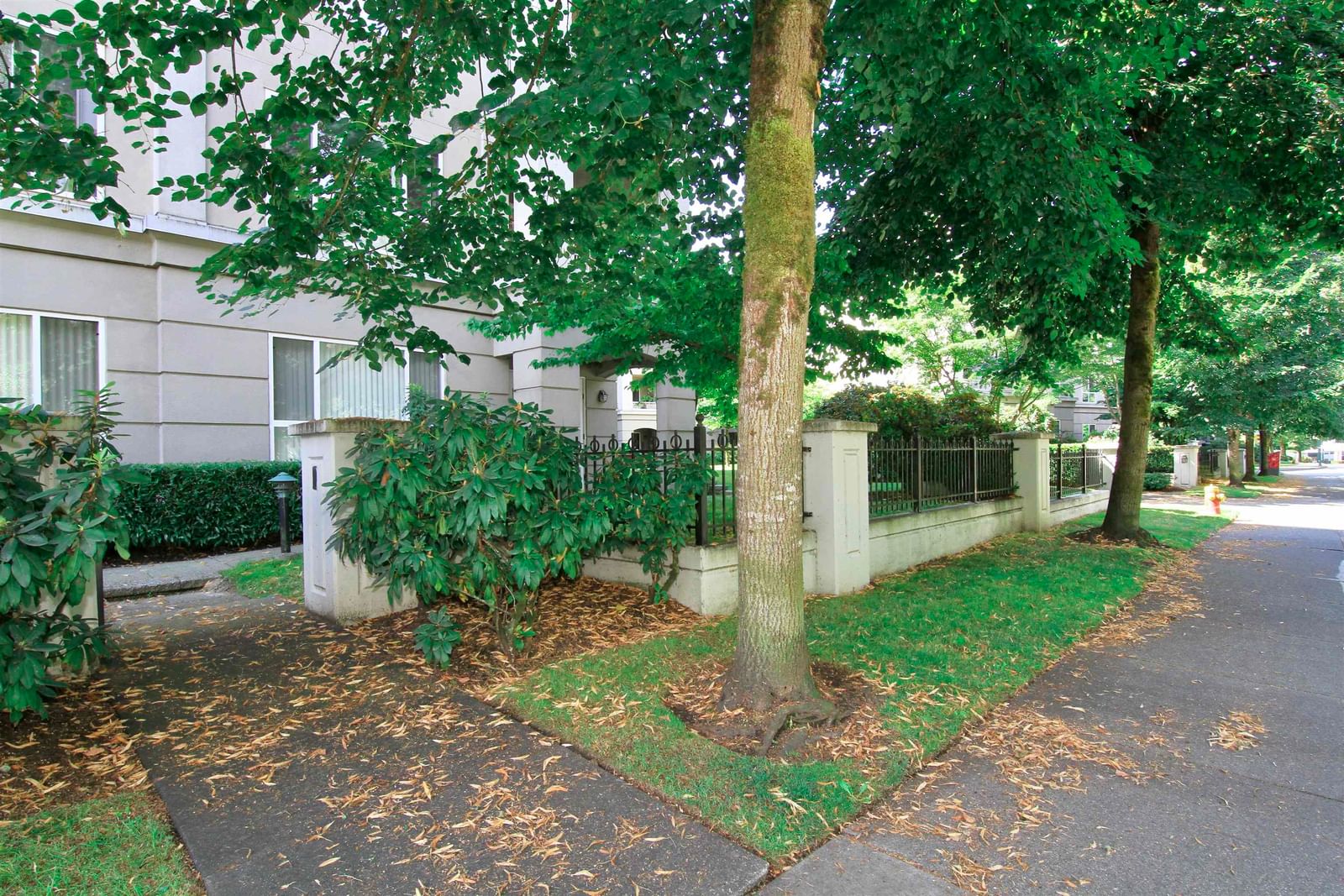 Listing Image 31