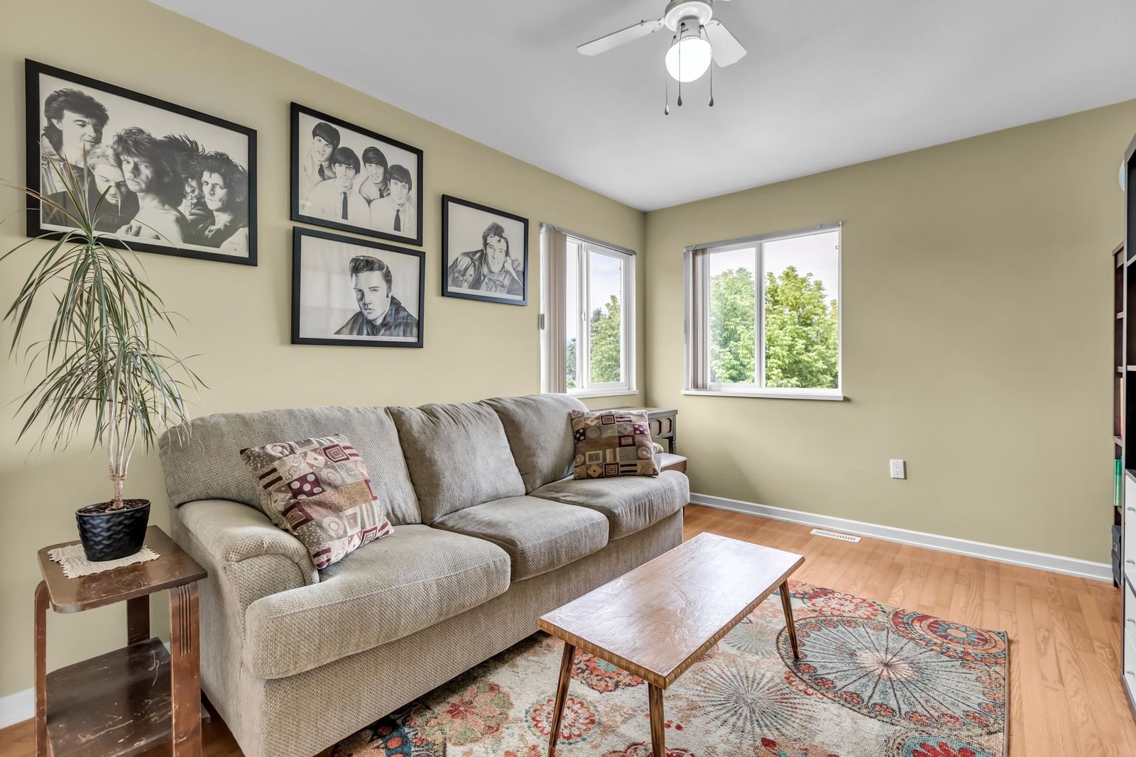 Listing Image 21
