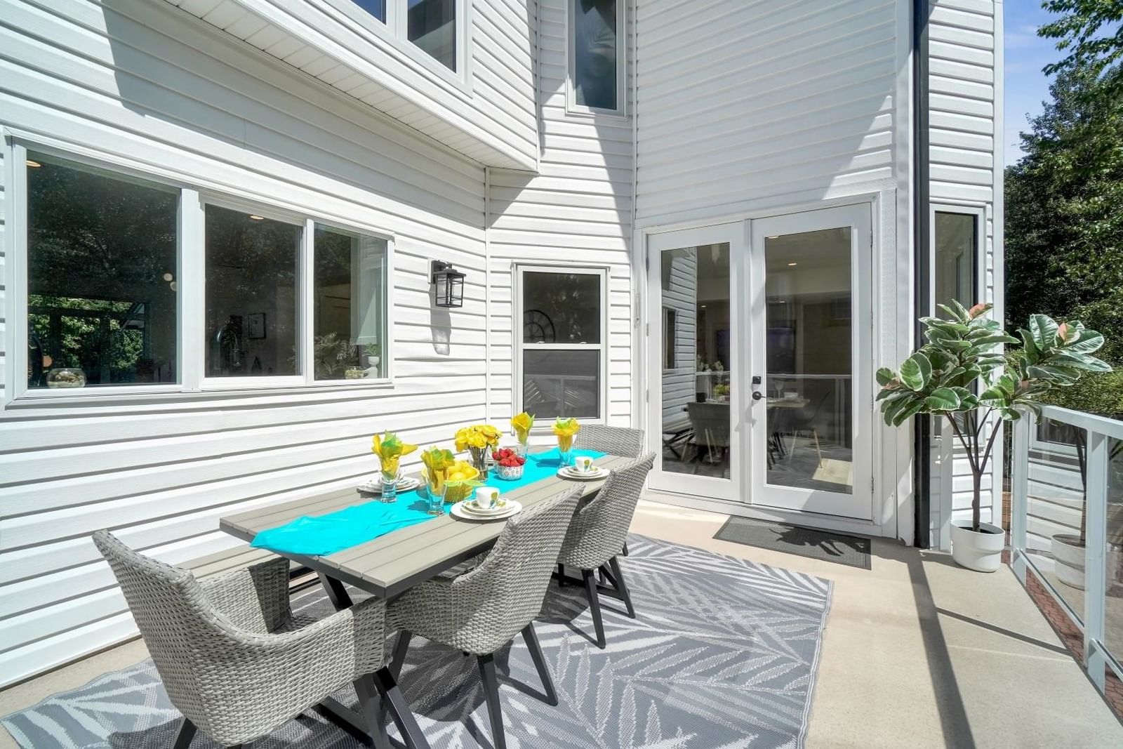 Listing Image 19
