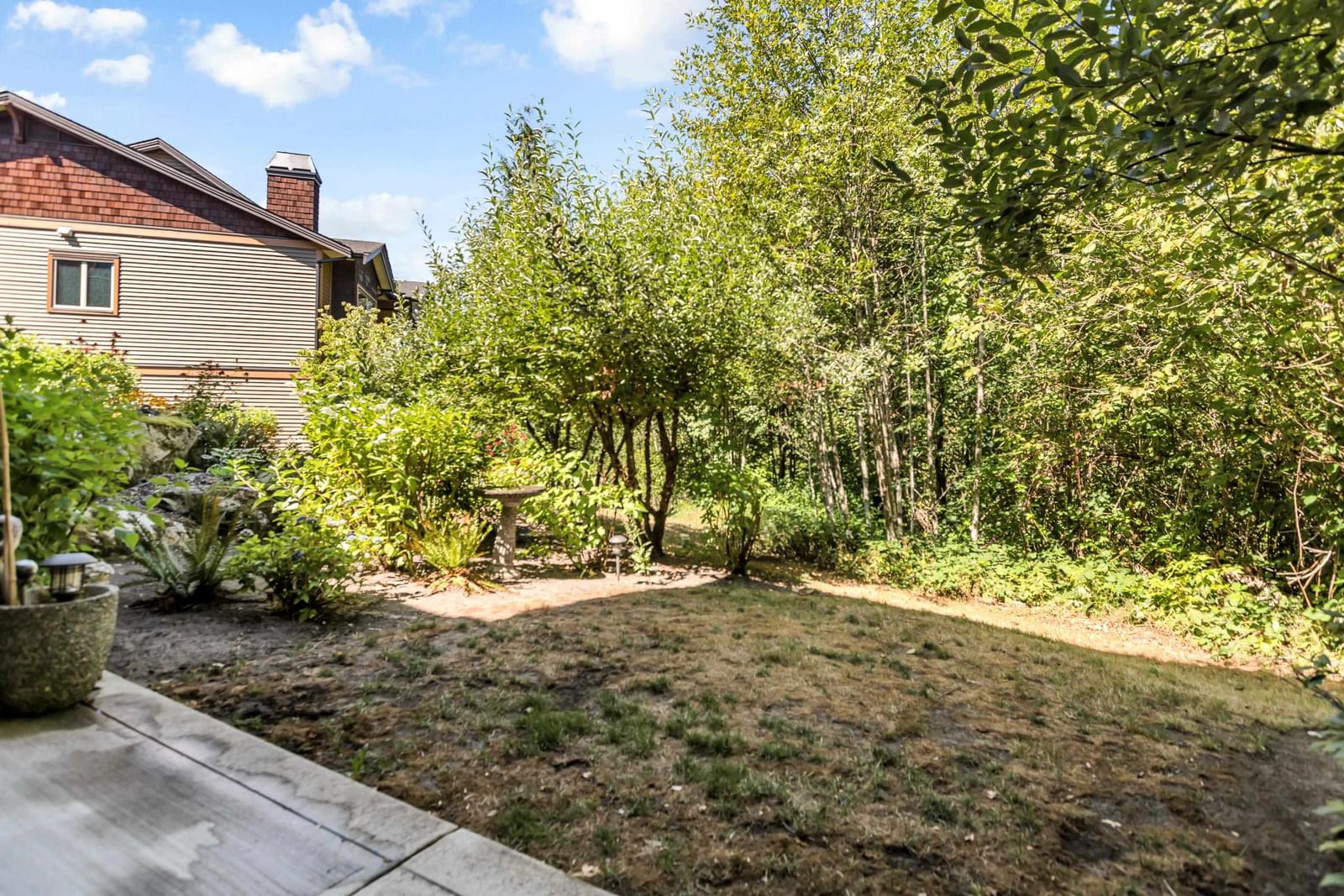 Listing Image 26
