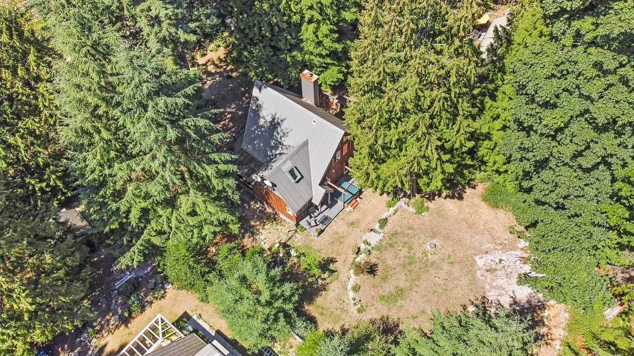 Listing Image 11