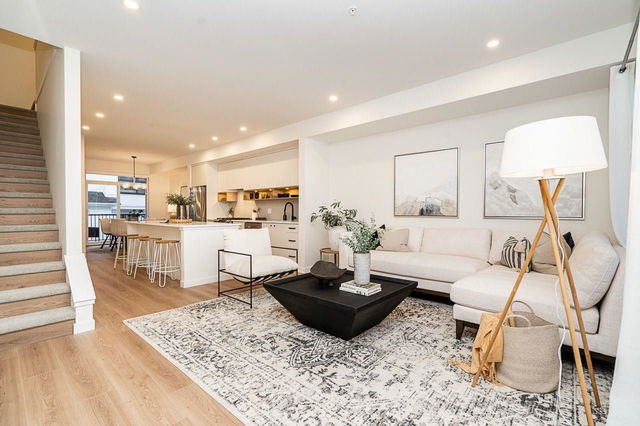 19 - 33929 Barker Court
