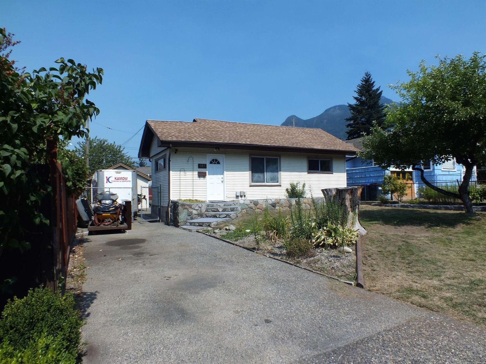 Listing Image 19