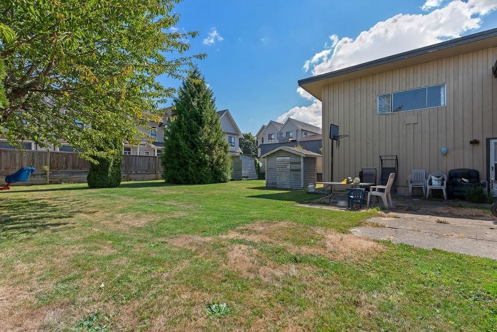 Listing Image 20