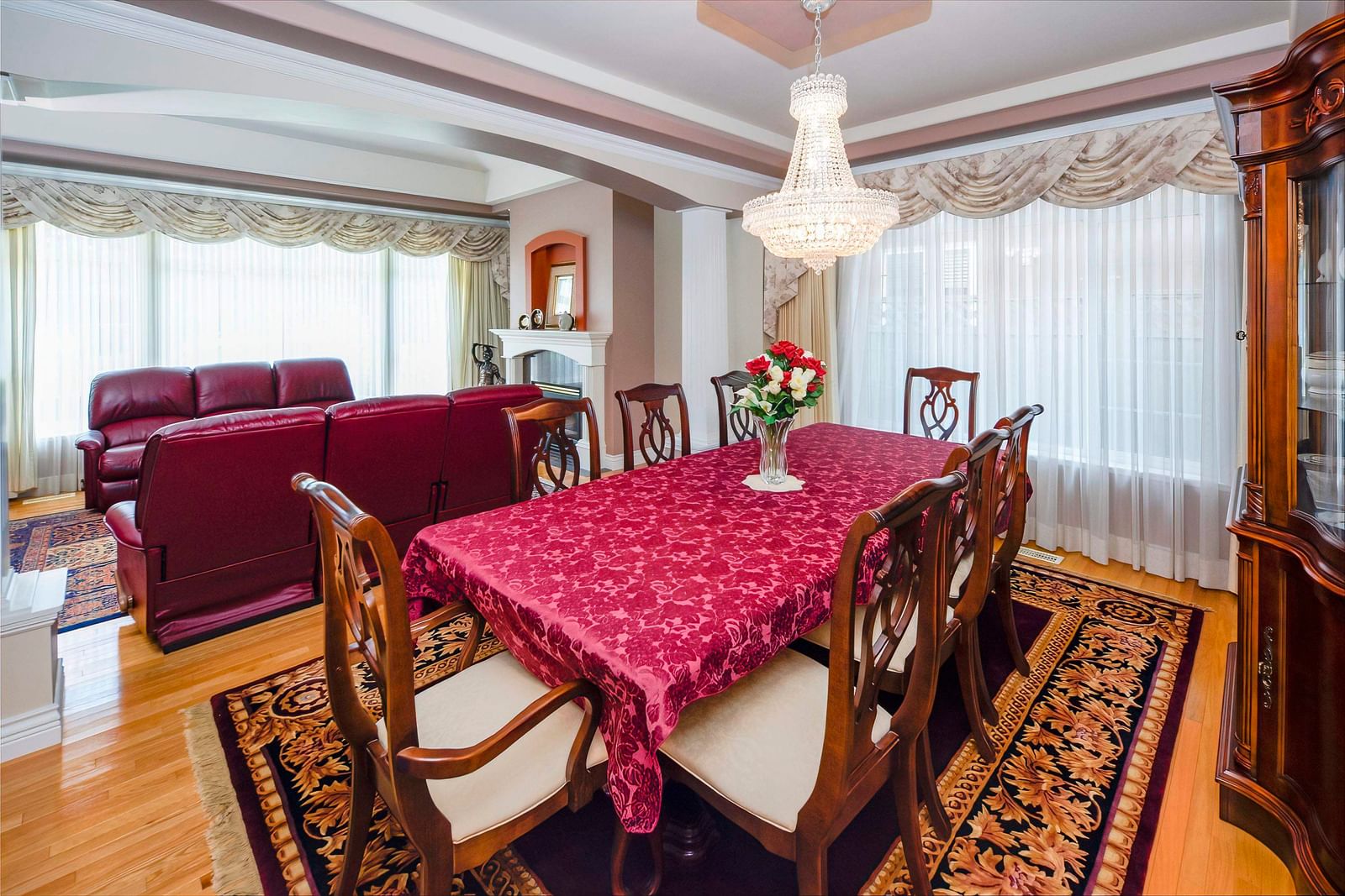Listing Image 12