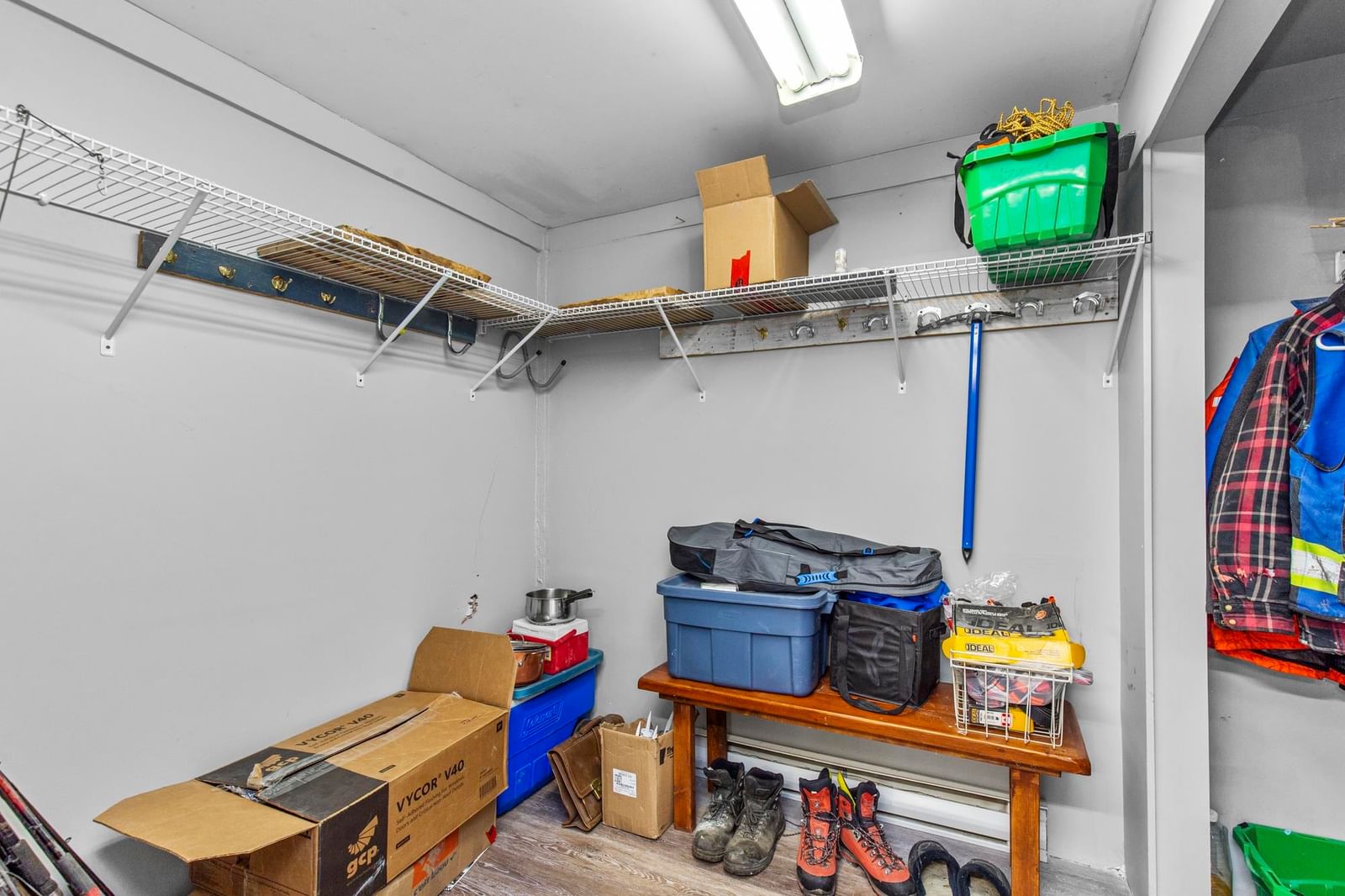 Listing Image 16