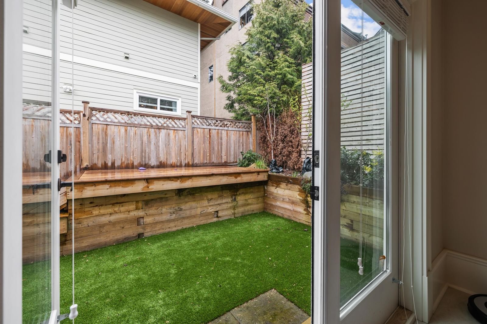 Listing Image 13