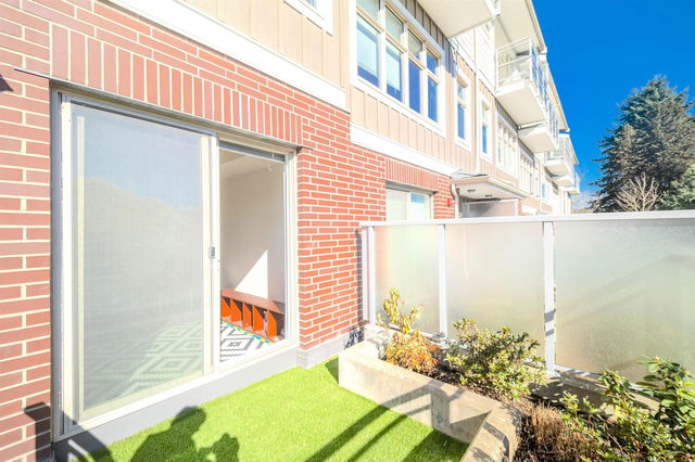 TH16 - 271 Francis Way