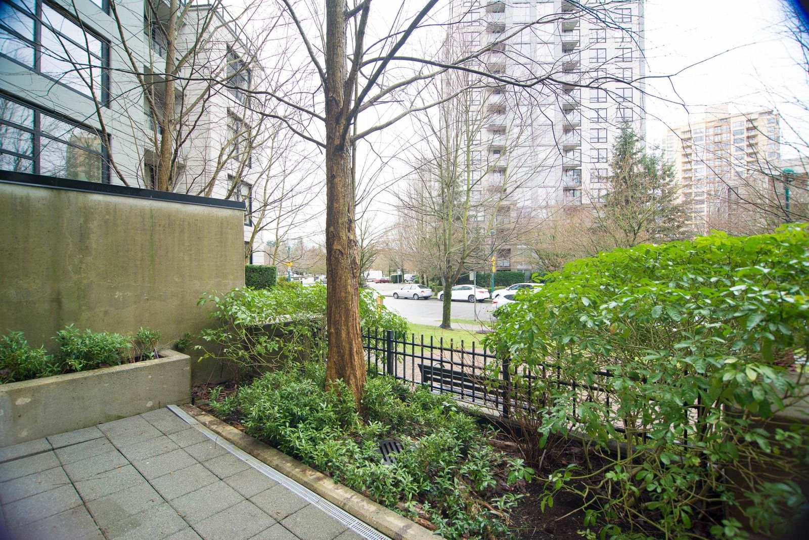 Listing Image 18
