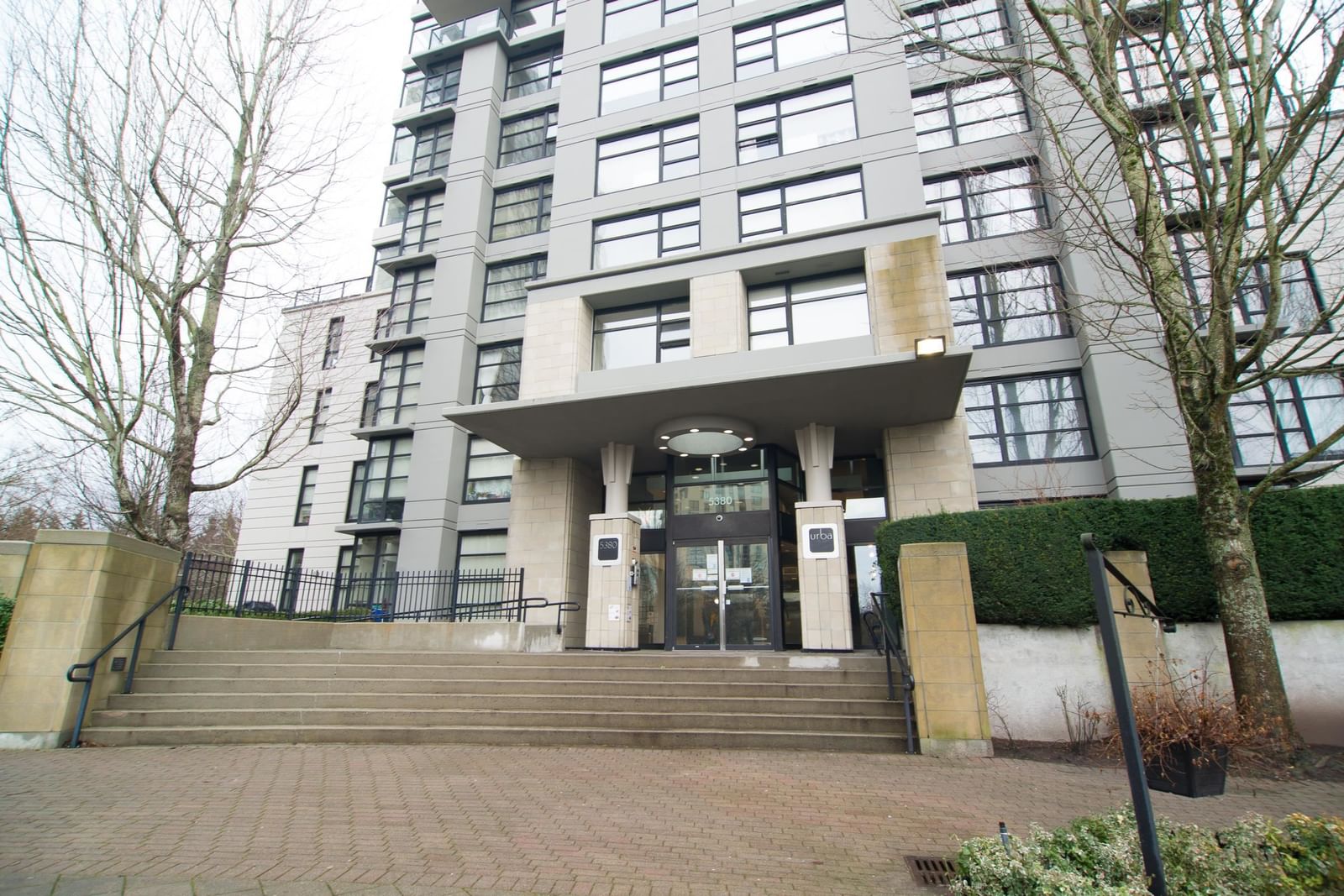 Listing Image 21