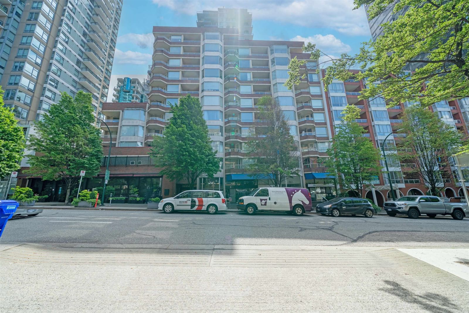 Listing Image 19