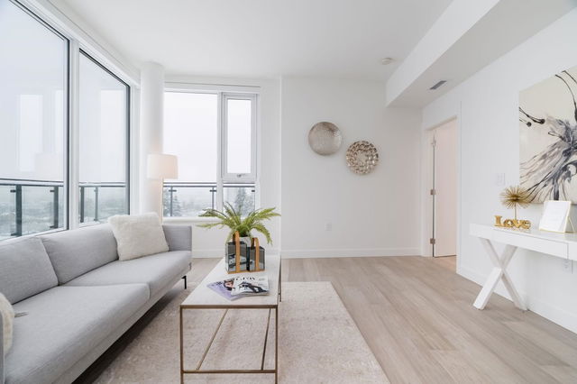 501 - 7638 Cambie Street