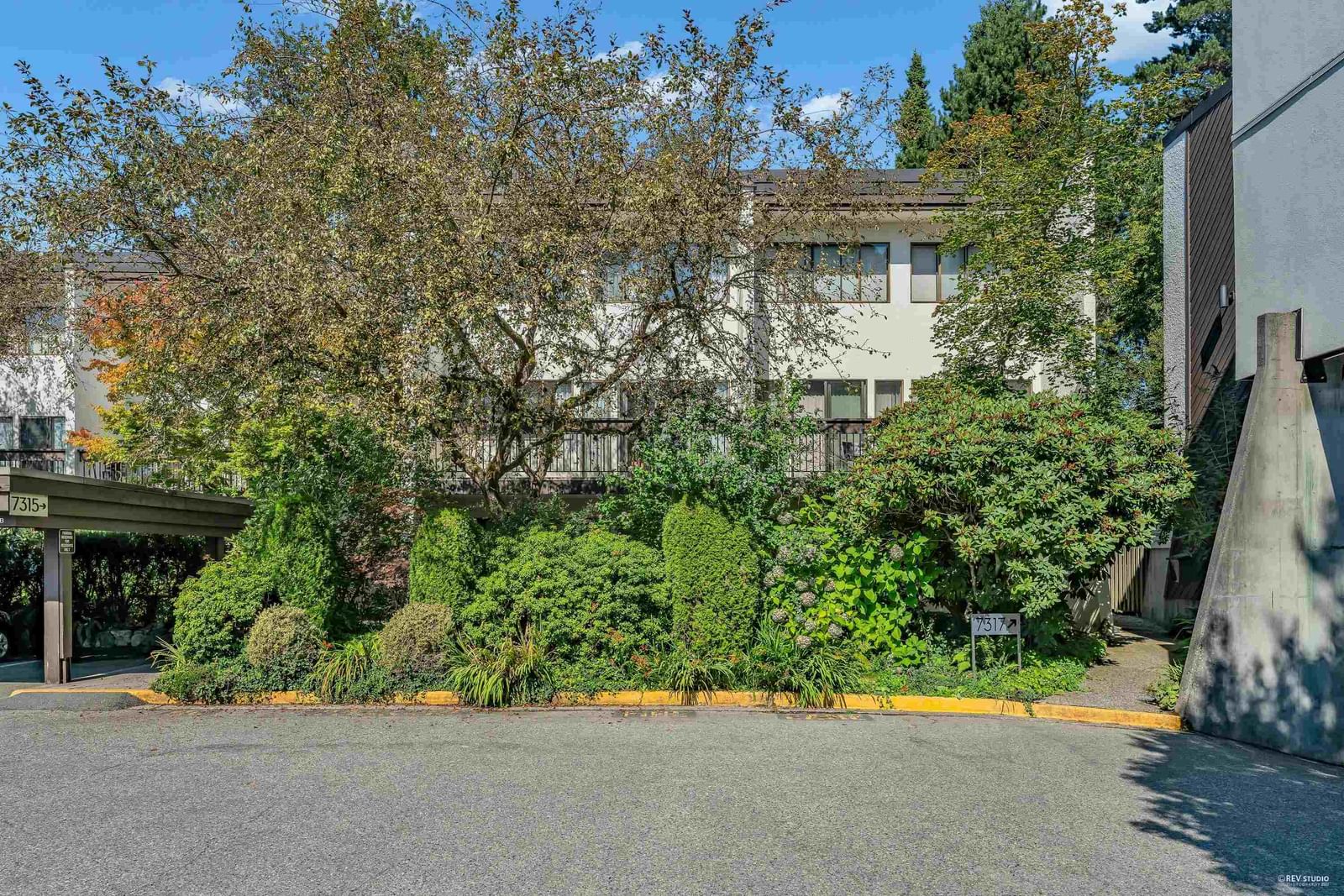 Listing Image 28