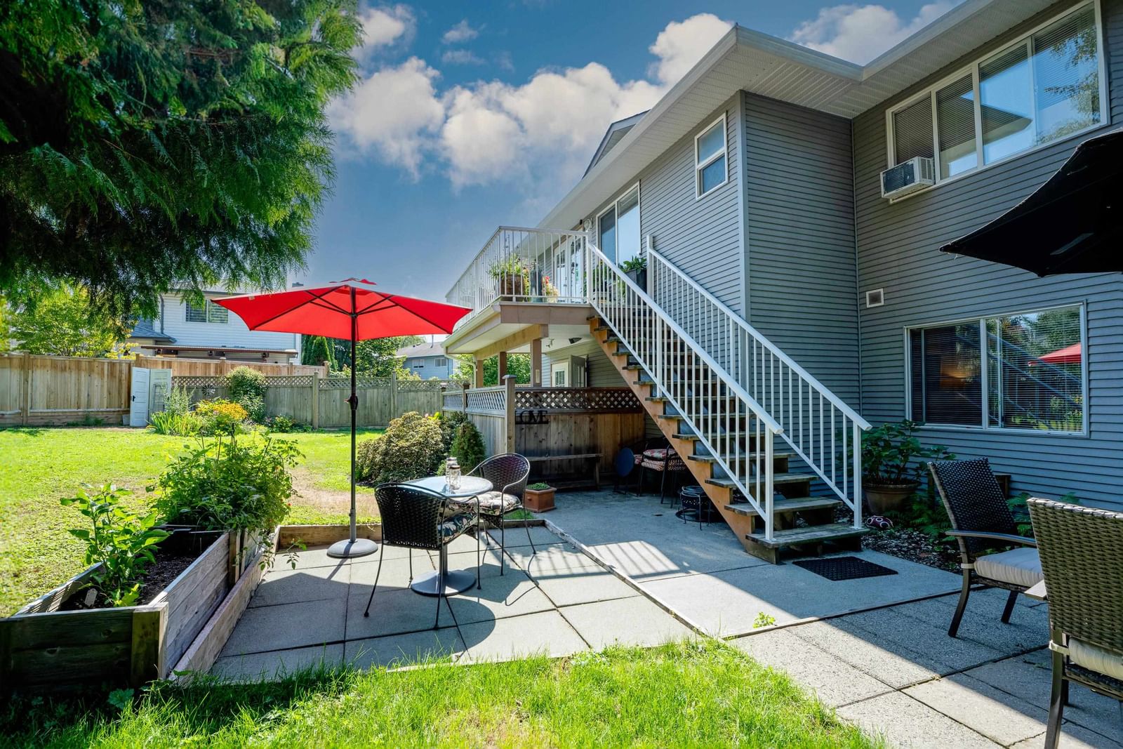 Listing Image 11