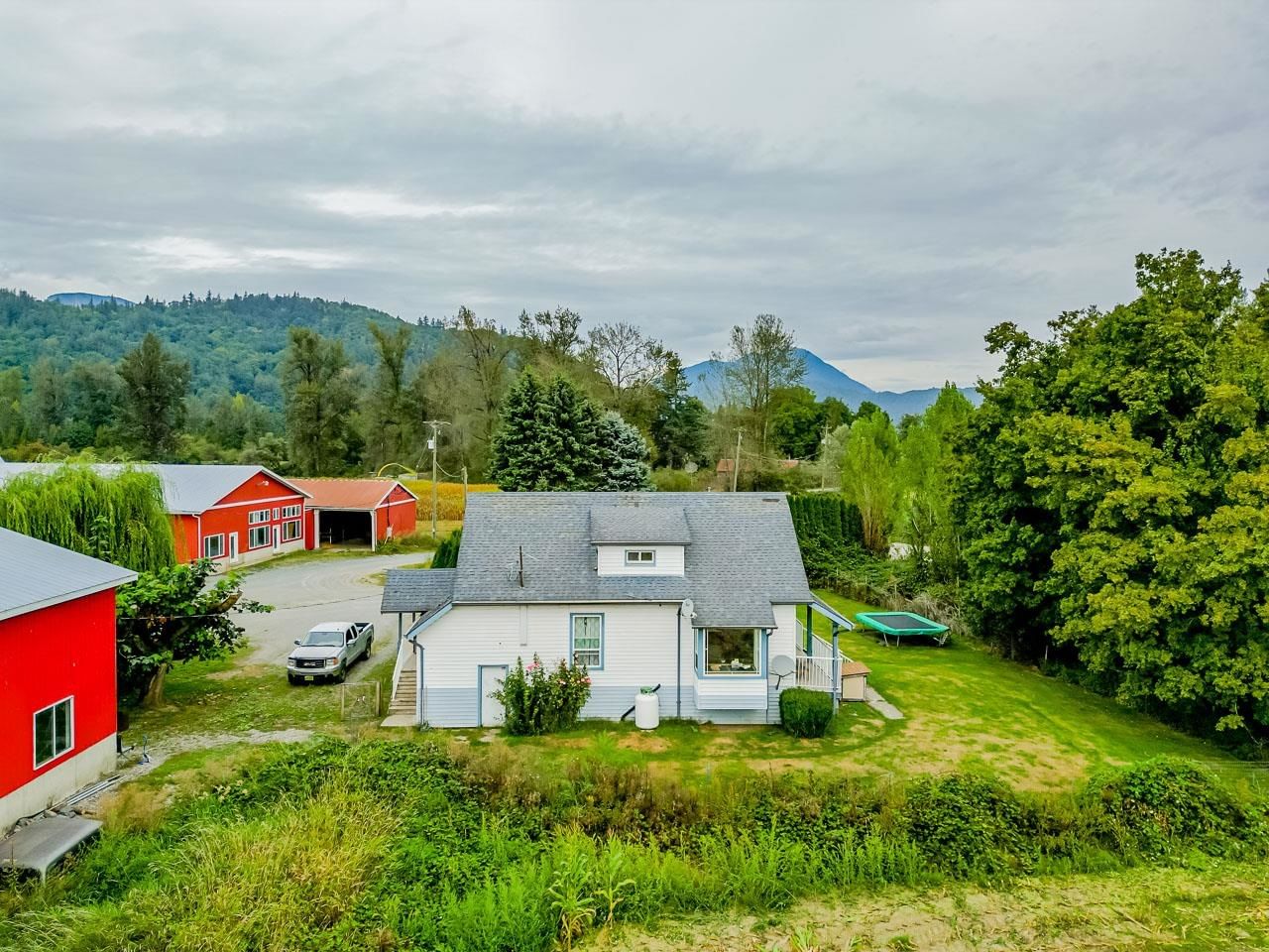 Listing Image 15