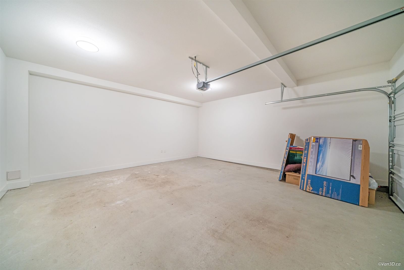 Listing Image 29
