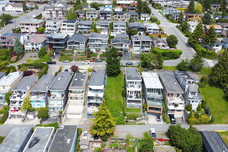 15276 Columbia Avenue, White Rock, V4B 1J6 | Image 3