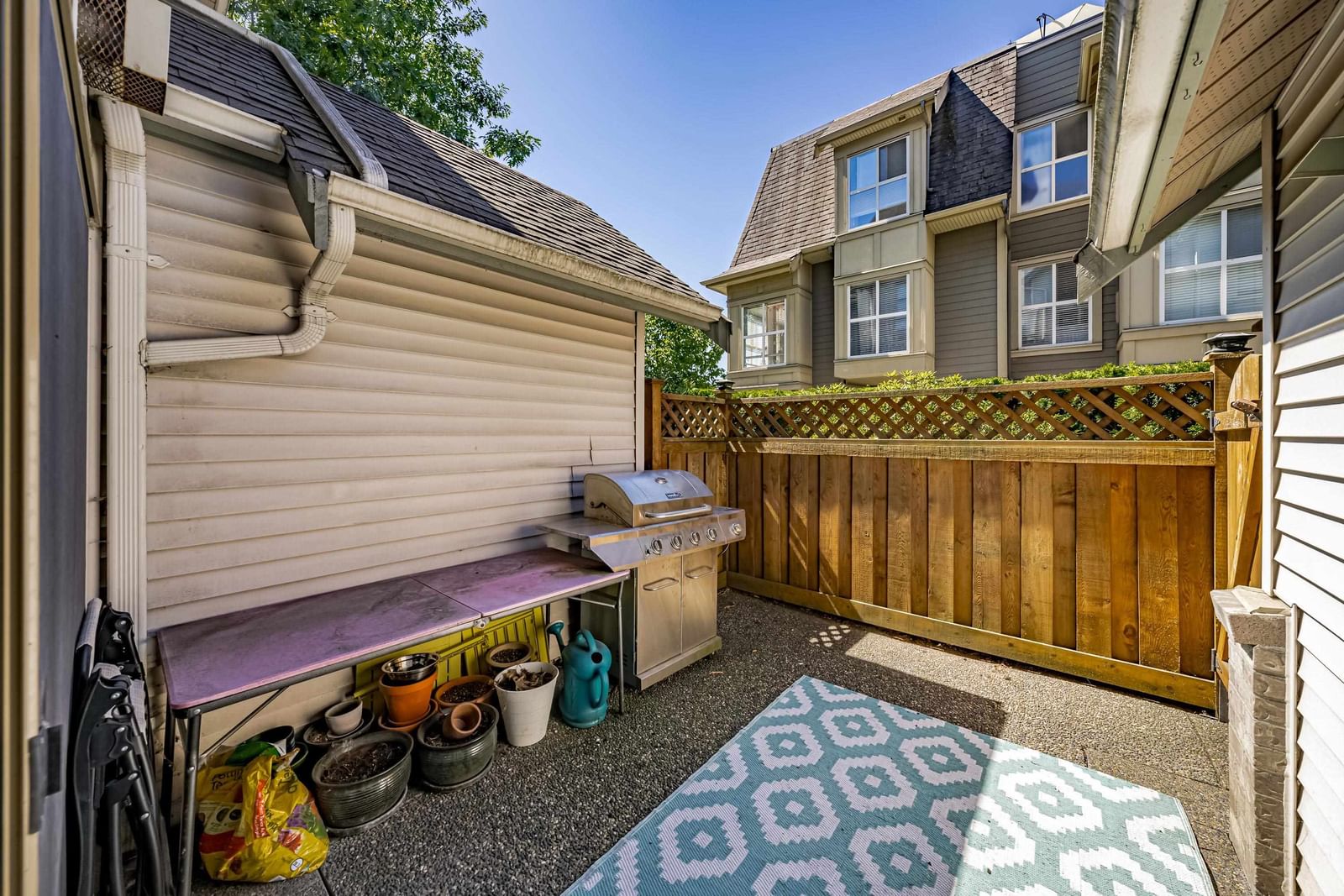 Listing Image 20