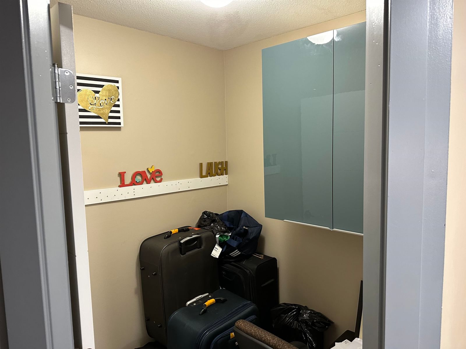 Listing Image 17