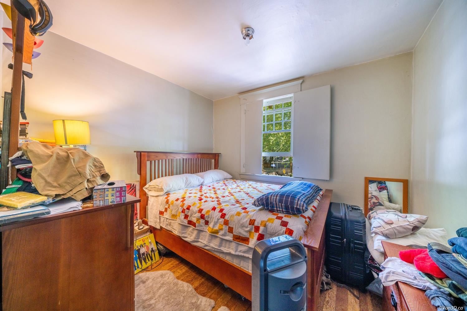 Listing Image 23
