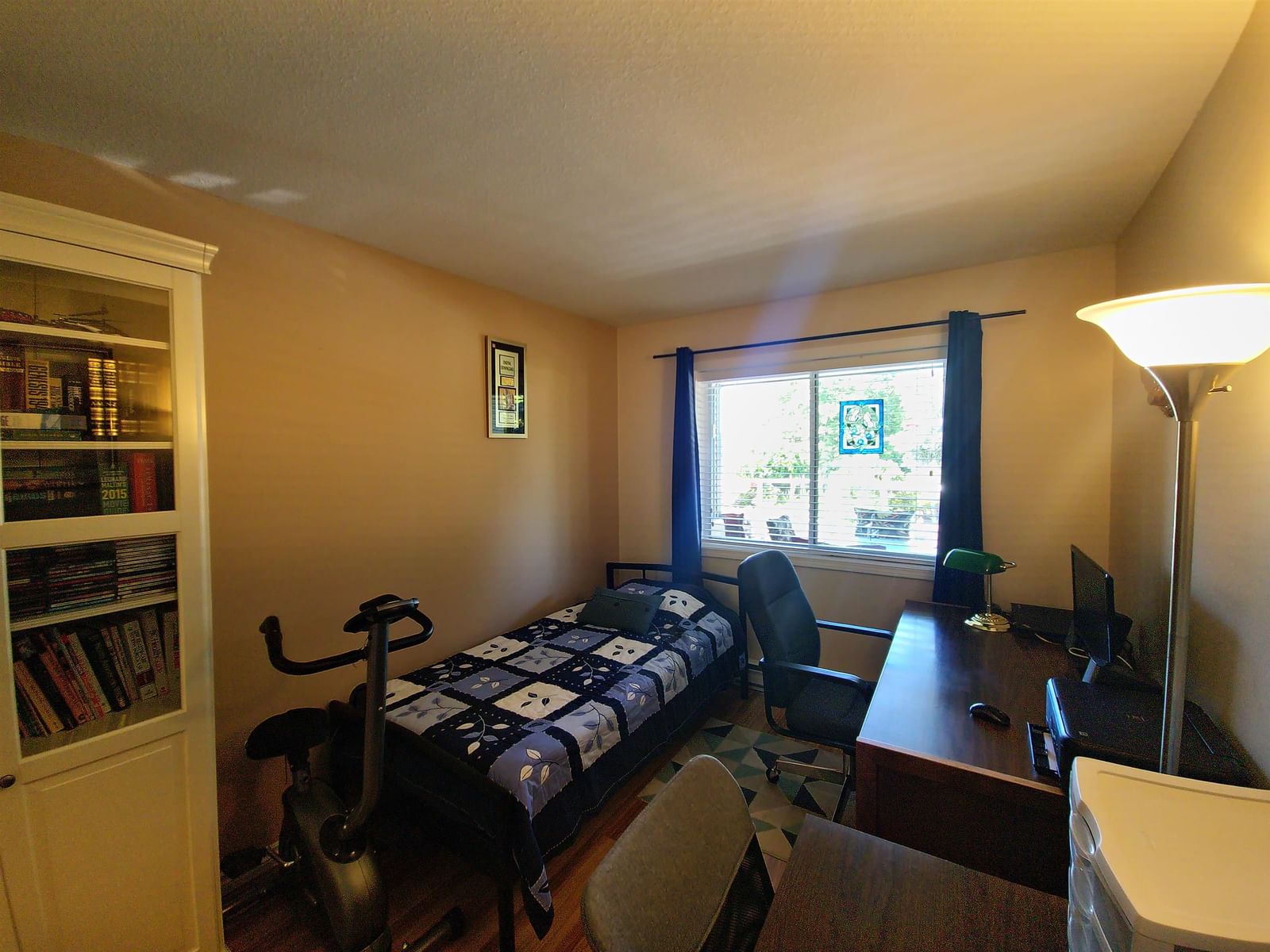 Listing Image 16