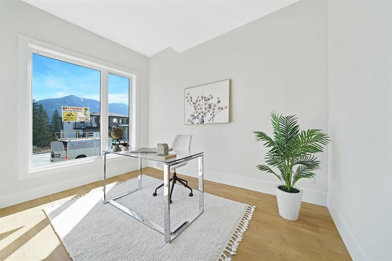 46137 Crestview Drive, Chilliwack, V2R 6G4 | Image 3