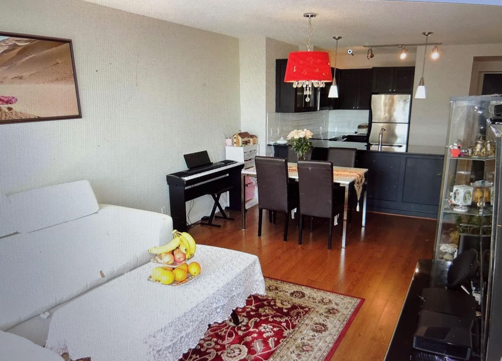 Listing Image 6