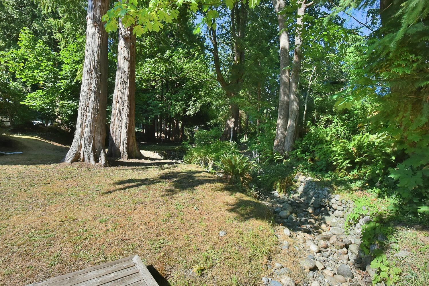 Listing Image 26
