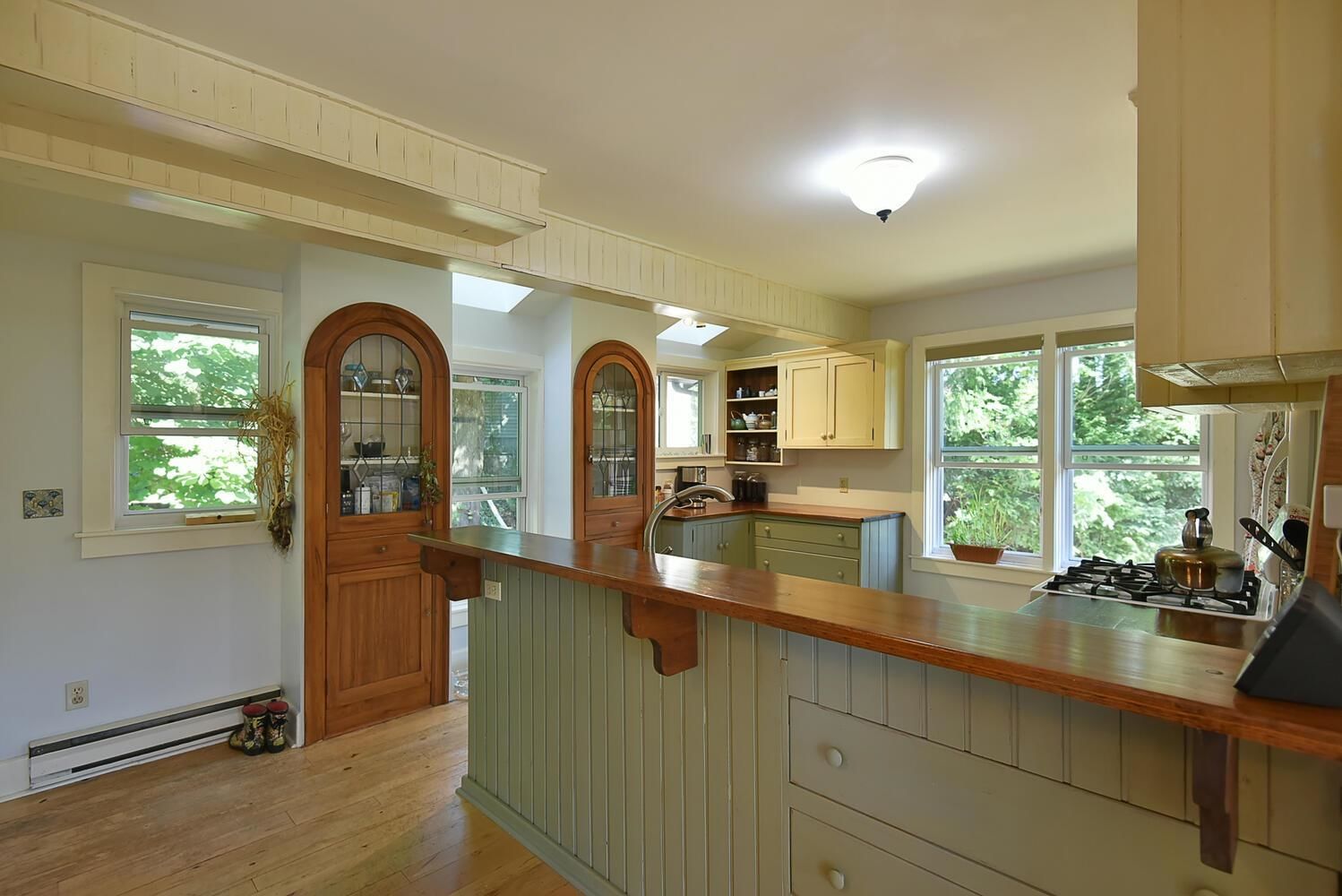 Listing Image 8