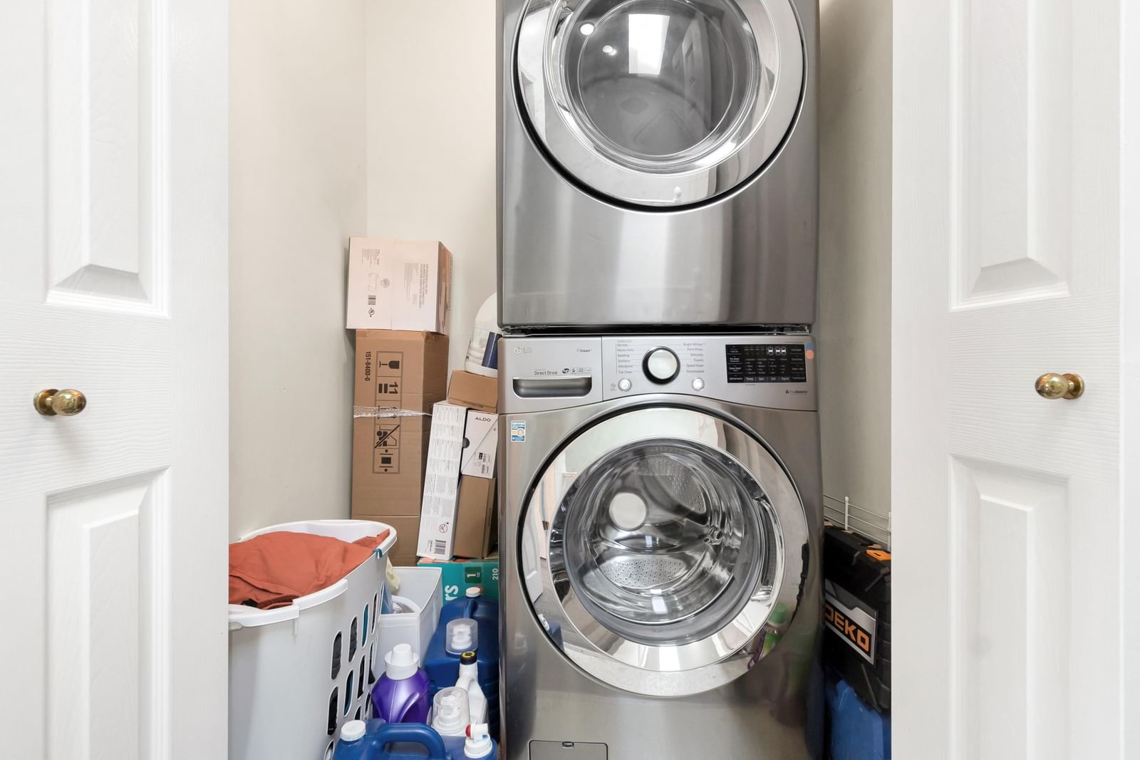 Listing Image 18