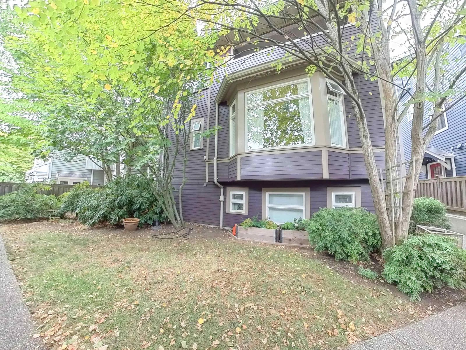 Listing Image 17