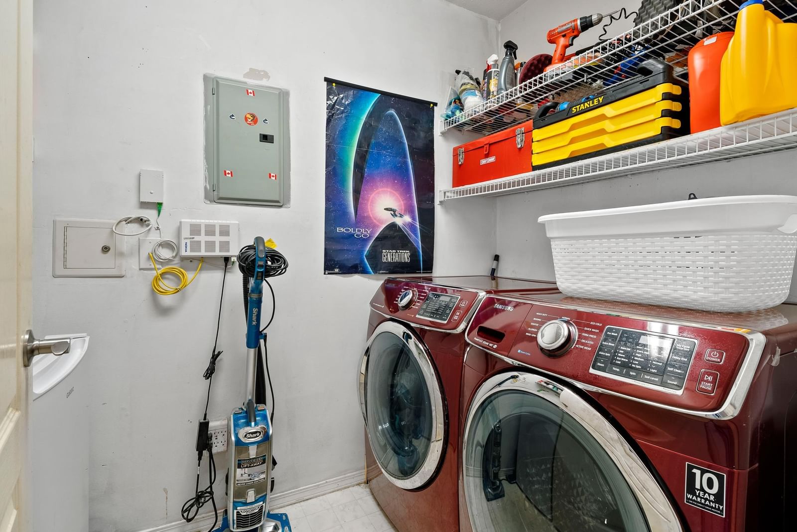 Listing Image 19