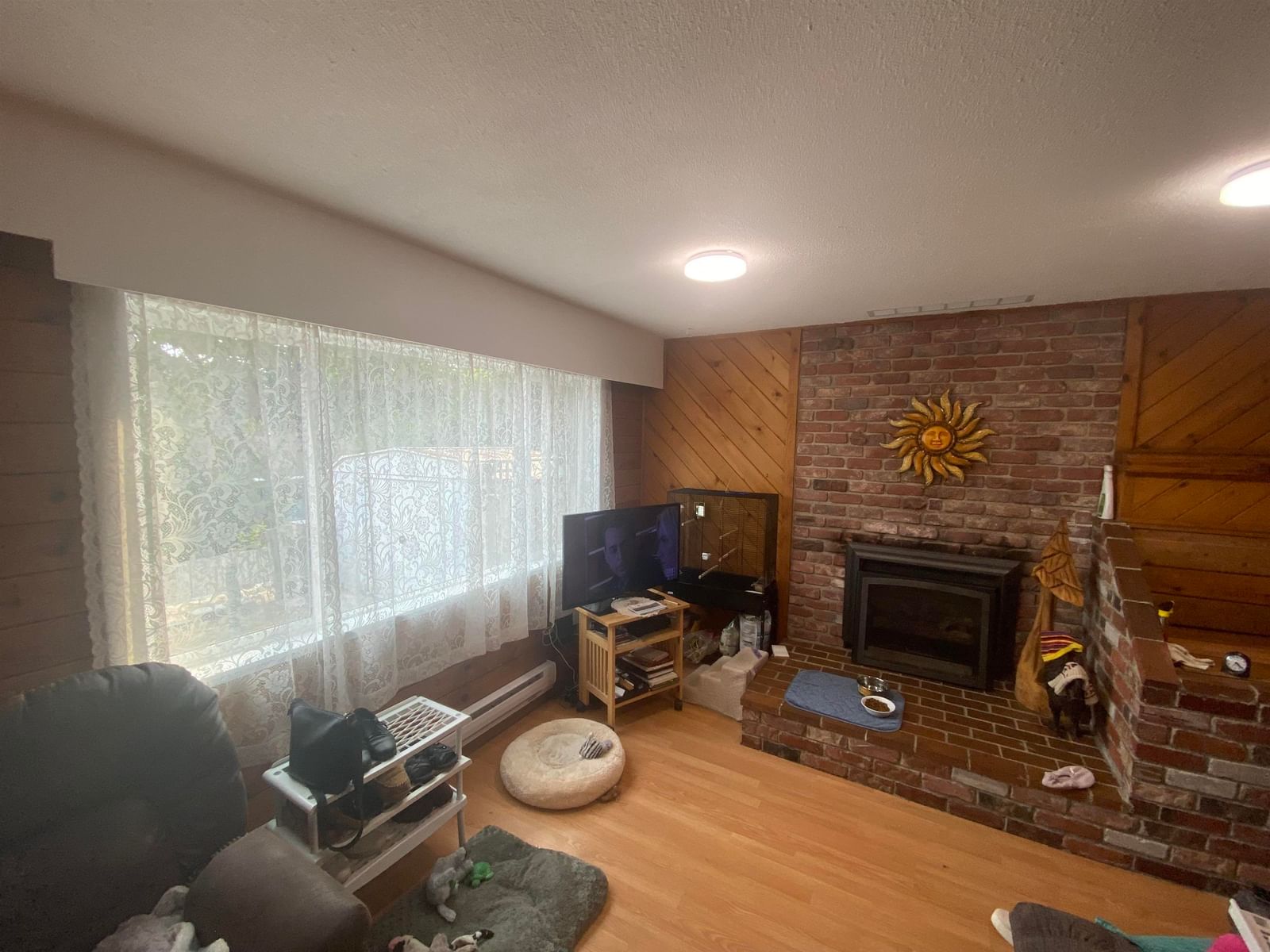 Listing Image 15