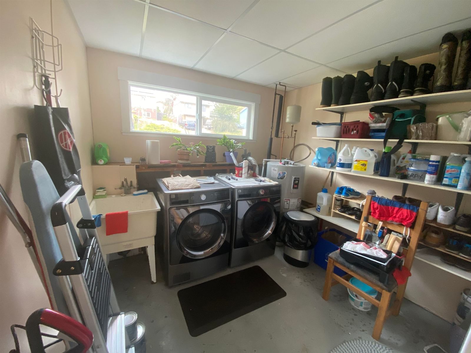 Listing Image 19